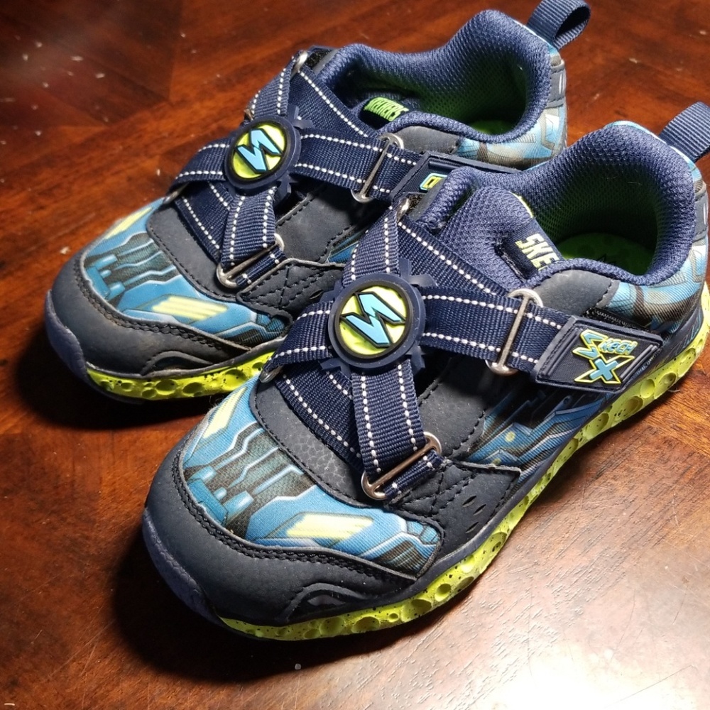 Boy sneakers